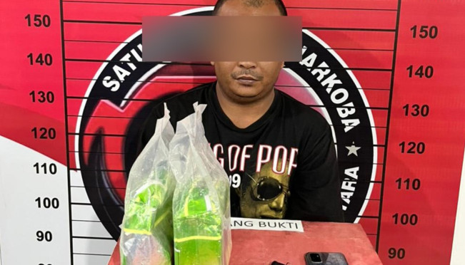 Mantan penyanyi lokal Aceh inisial S ditangkap terkait kasus narkotika. [Dok. Polisi]